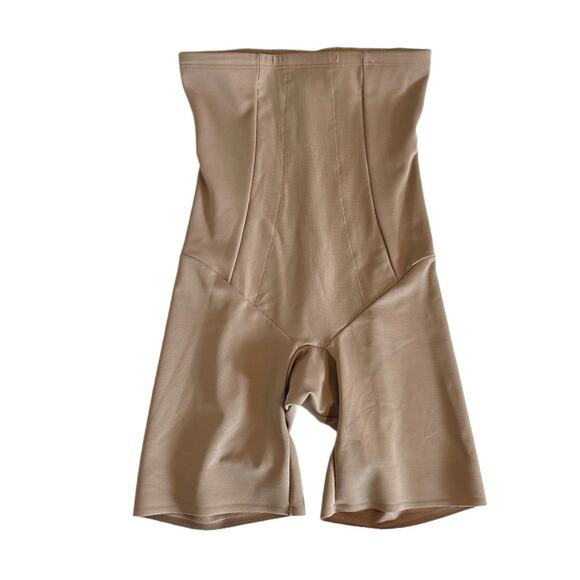 Miraclesuit Shape with an Edge High Waist Thigh Slimmer Shorts New Size L - Picture 2 of 10